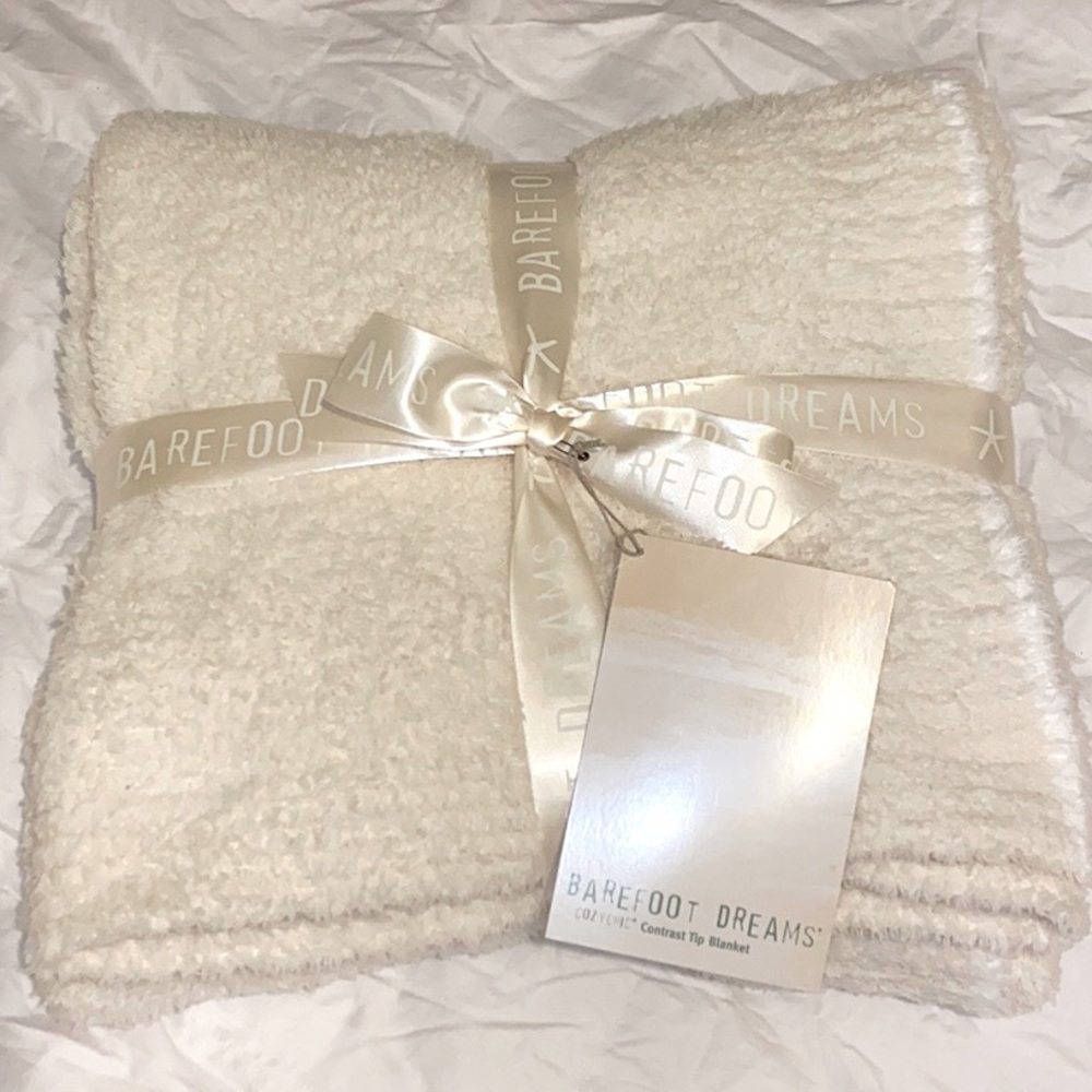 Barefoot Dreams CozyChic Throw, NWT!